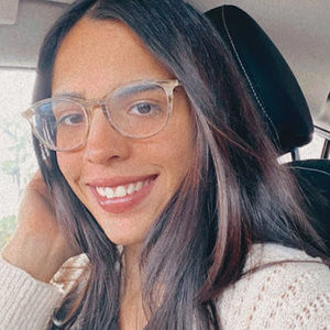 Meet your Posher, Alondra